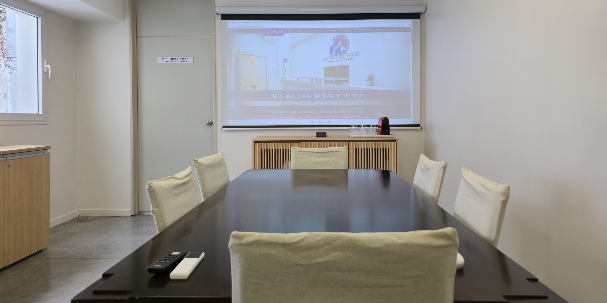 Sala de Reuniones - Proyector
